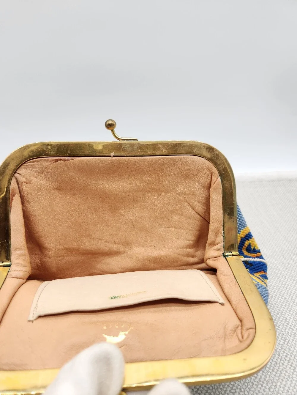 Koret Vintage Purse Floral Needlepoint   Leather Lined Brass Hardware Clutch